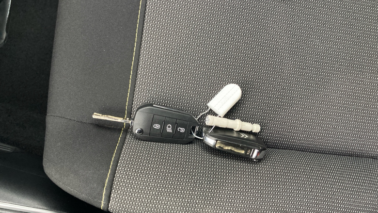 Citroen C3 1.2 PureTech 83 Flair 5dr Petrol Hatchback